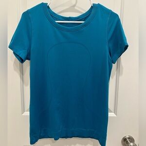 Lululemon Swiftly tech short sleeve